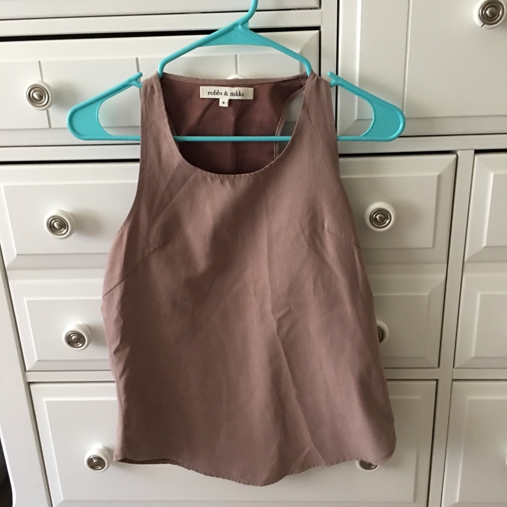 Robbi & Nicki Racerback Blouse